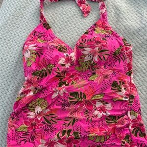 Wonen’s Pink Floral Tankini Top Only